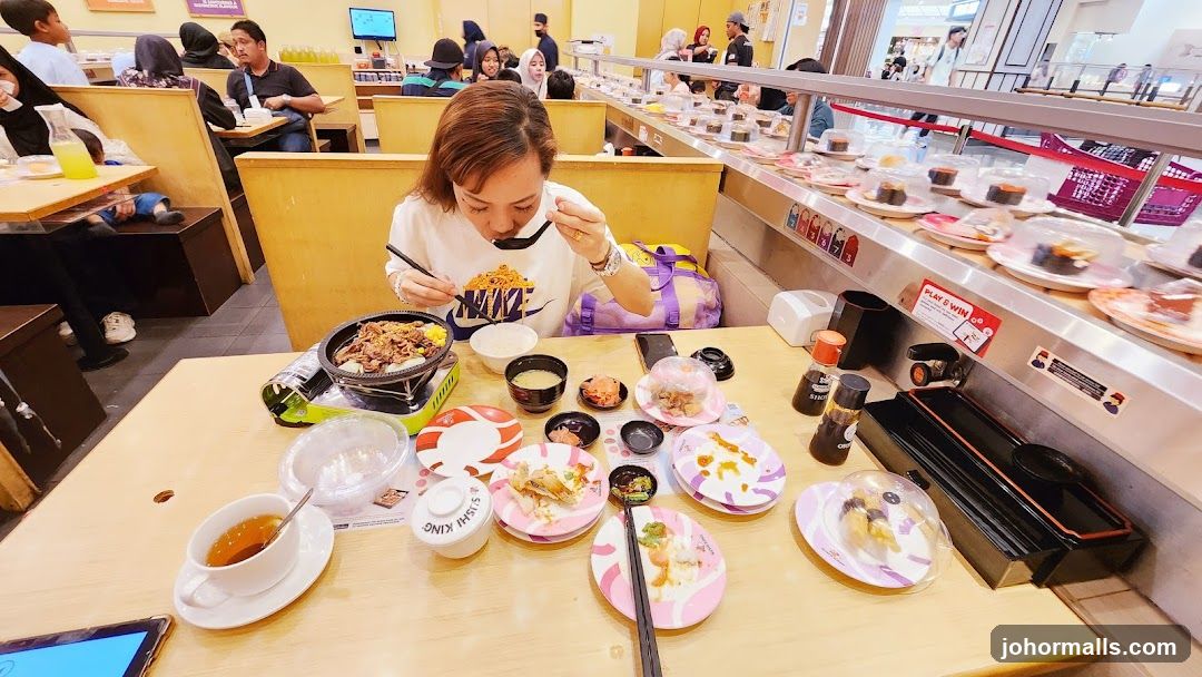 Sushi Restaurant Conveyor Belt