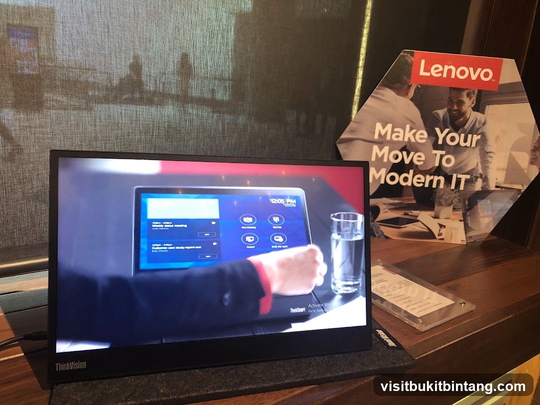 Lenovo Modern IT Display