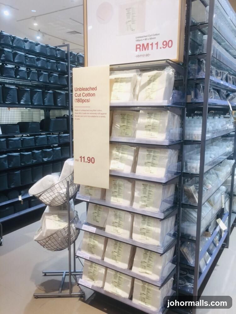 Unbleached Cut Cotton Display