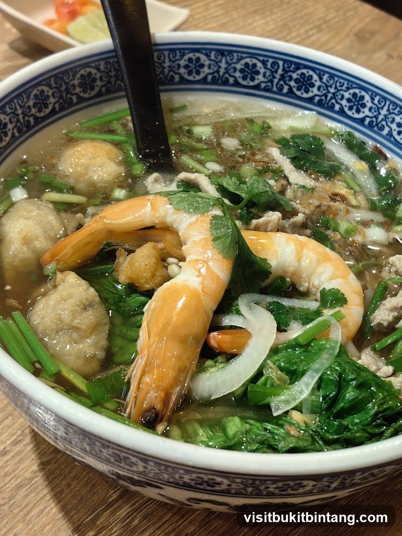 Shrimp and Meat Noodle Soup