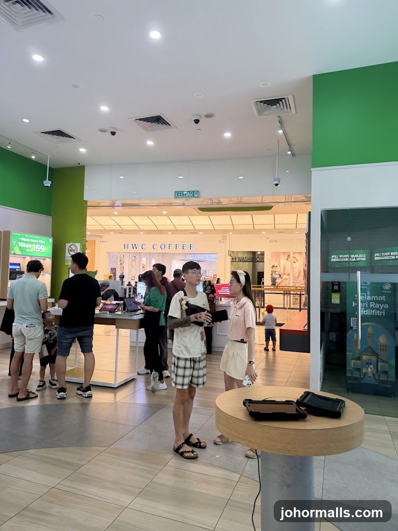 People in a mall
