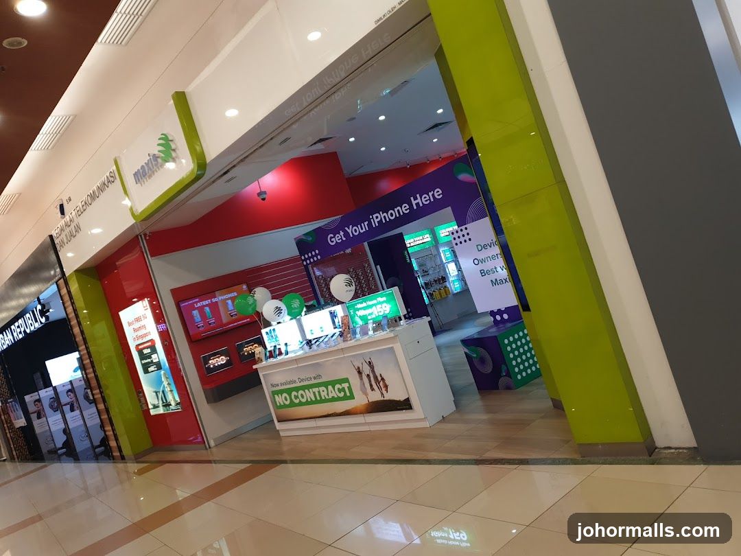 Maxis Storefront