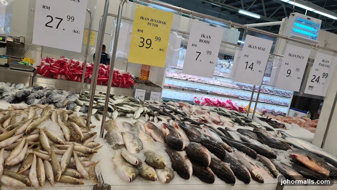 Fresh Fish Display
