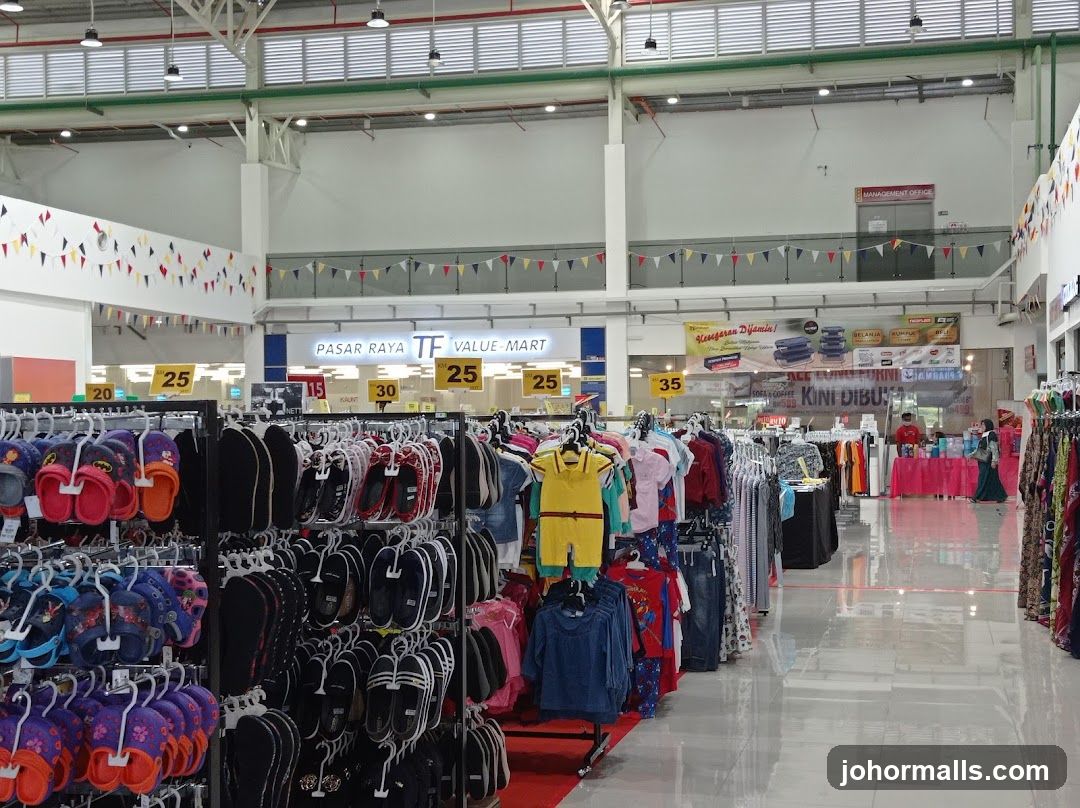 TF Value-Mart Interior