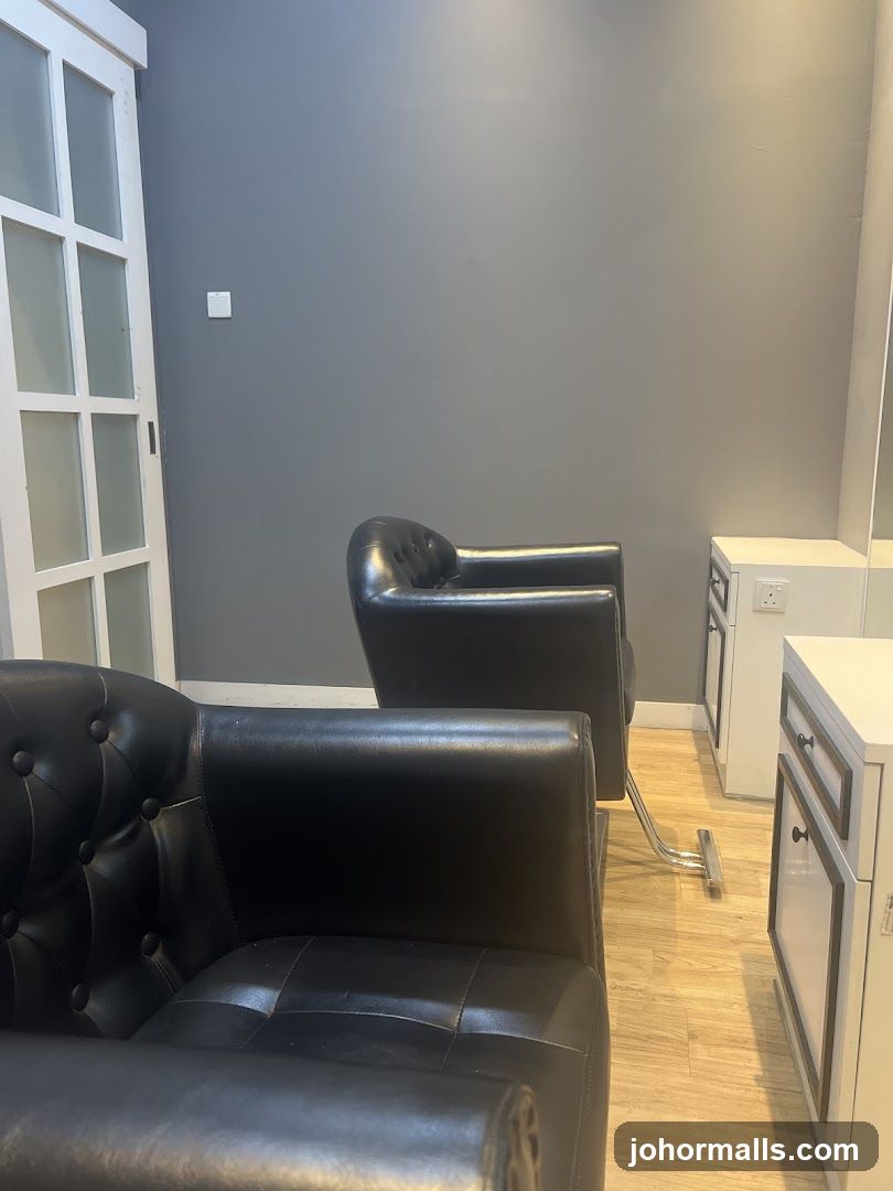 Salon Interior