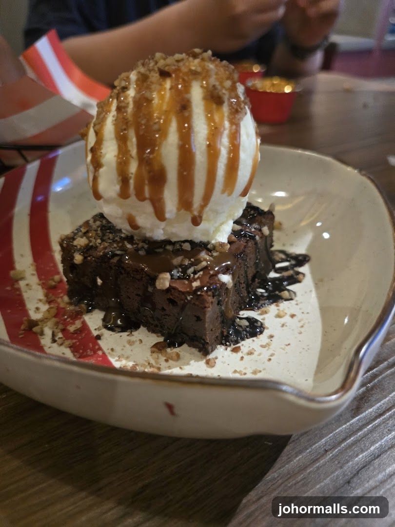 Brownie Sundae