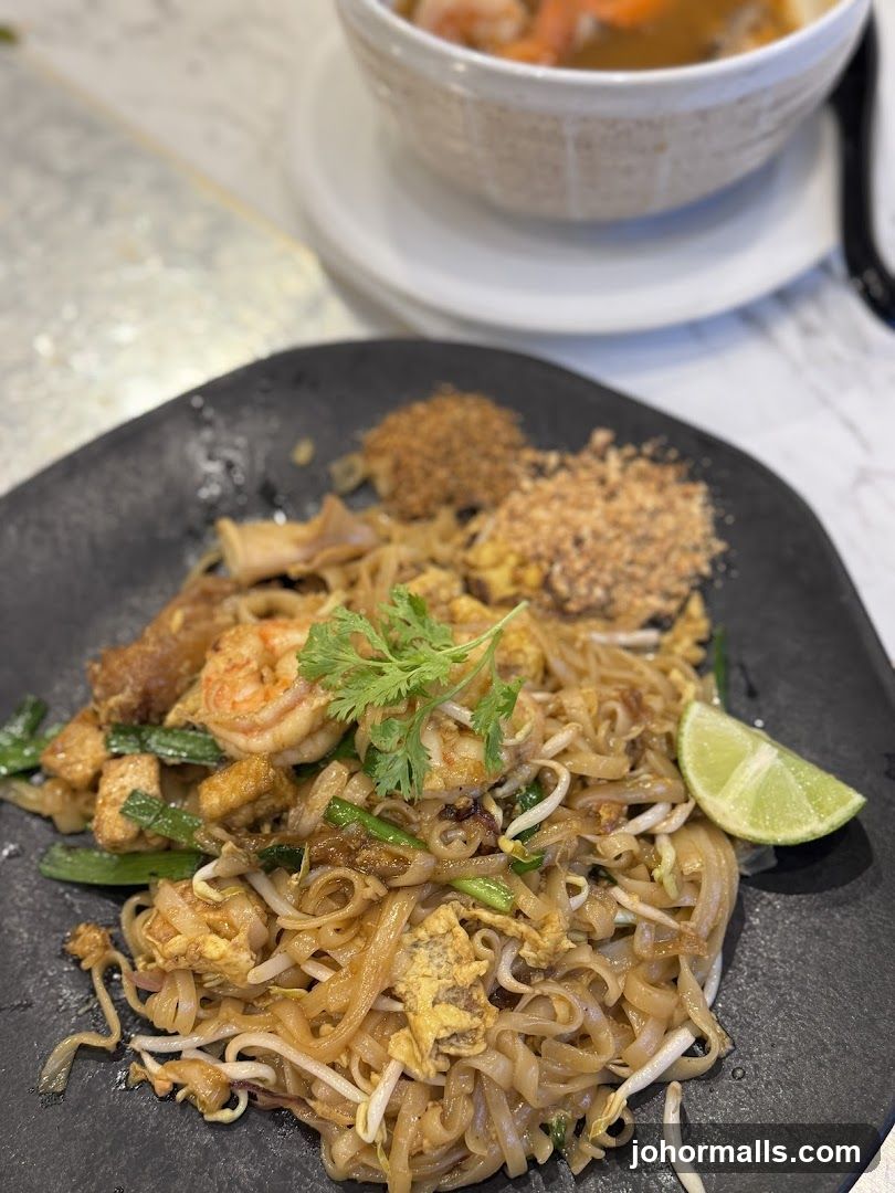 Pad Thai with Shrimp