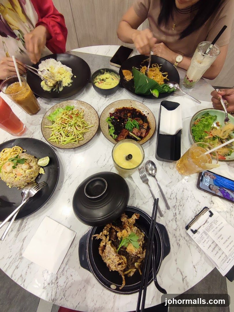 Group Dining