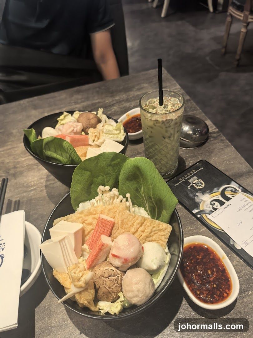 Table Setting at Restaurant