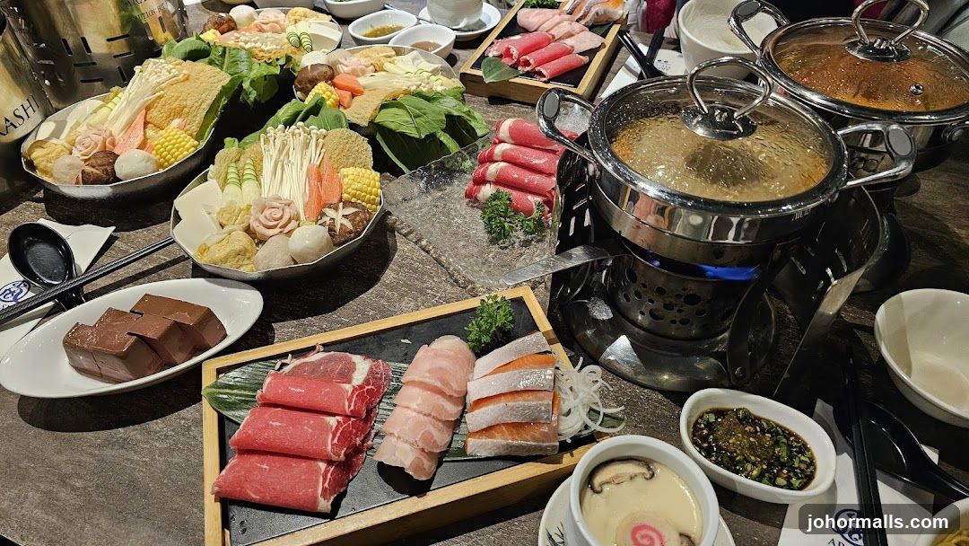 Hot pot dining table