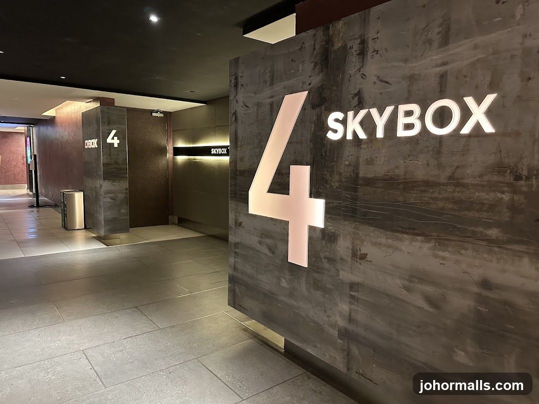 Skybox 4 Entrance