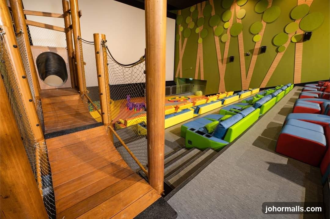 Children's Play Area and Seating