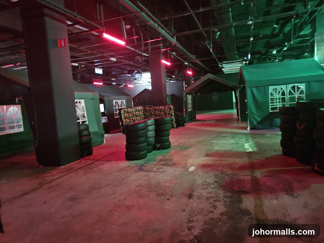 PARKING LOT CQB