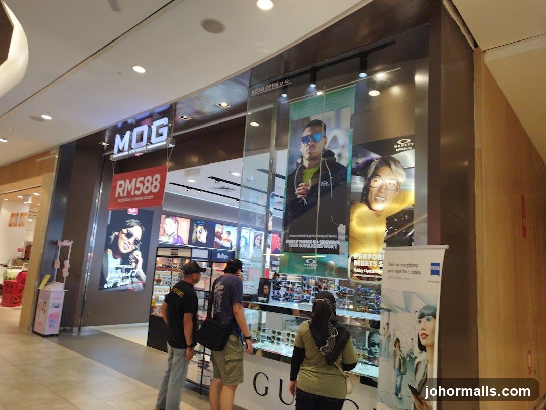 MOG Eyewear Toppen Shopping Centre
