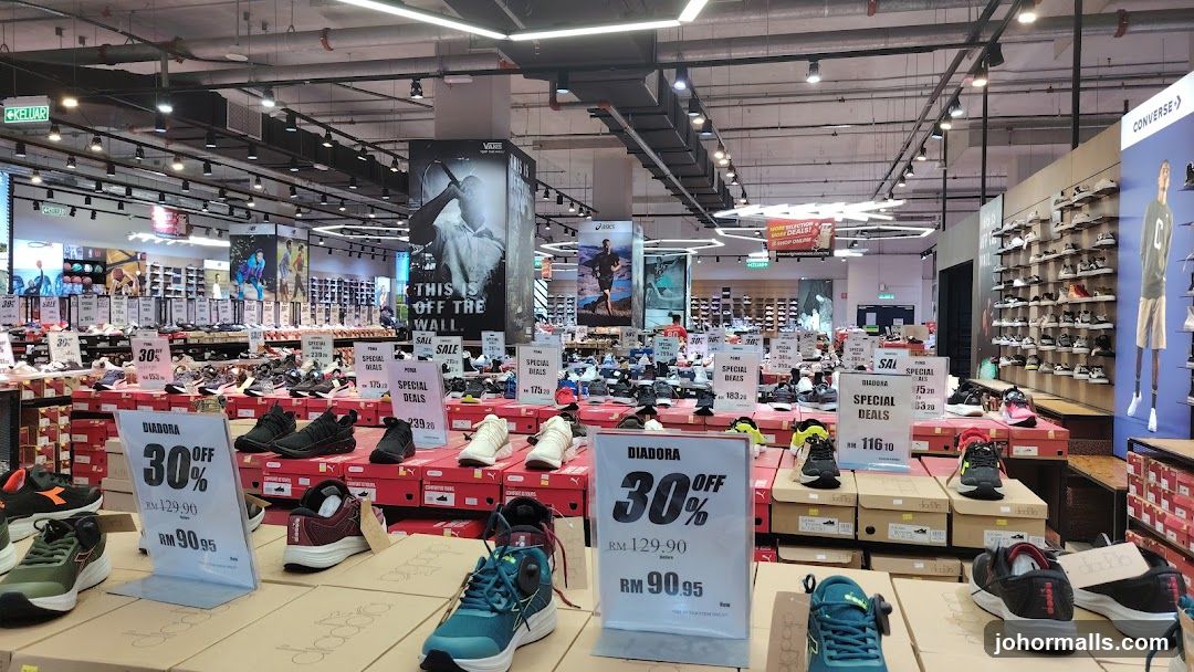 Shoe Store Sale
