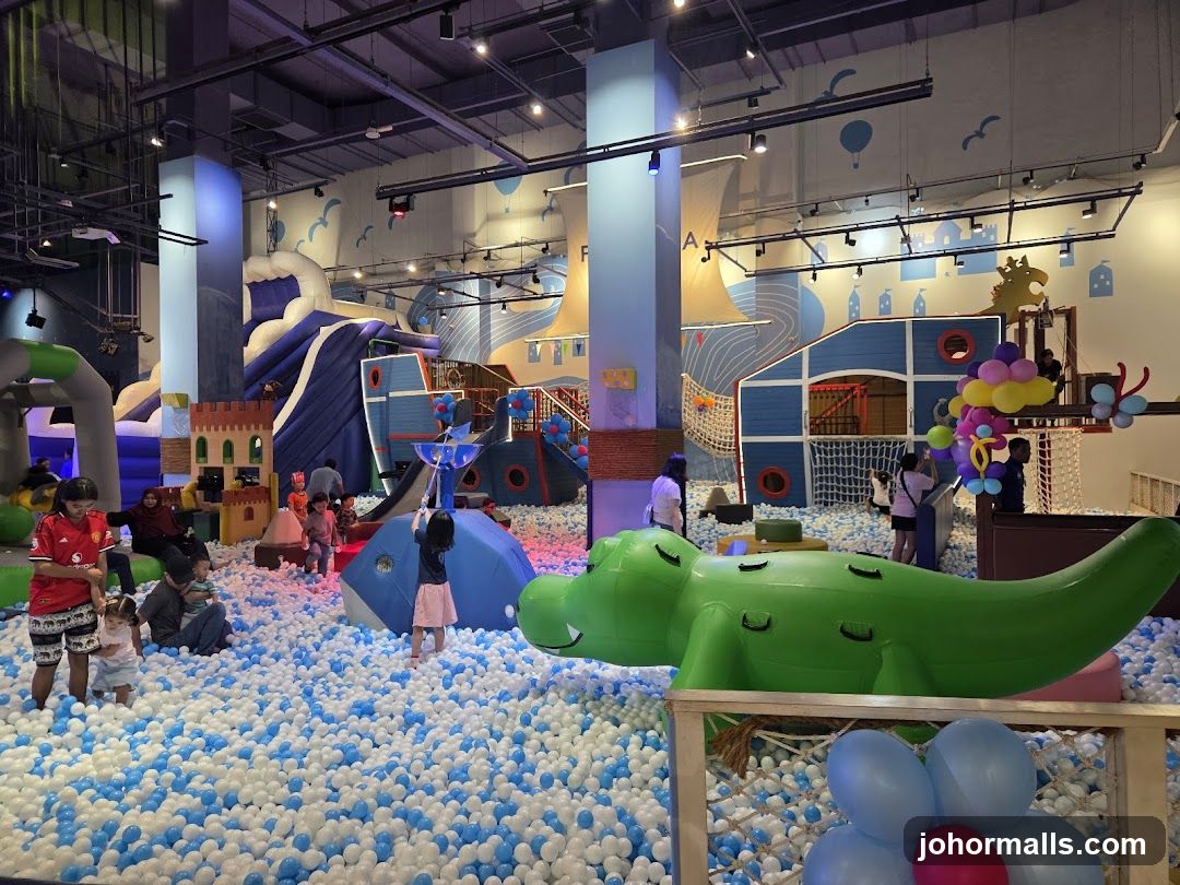 Indoor Playground with Ball Pit
