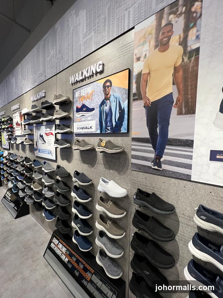 Skechers Store Display