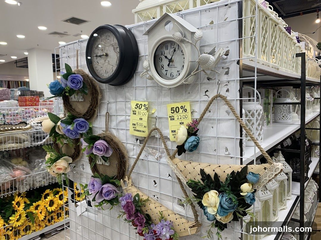 Decorative items on display