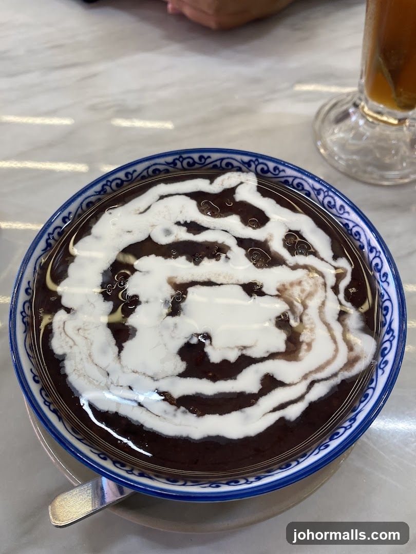 Red Bean Dessert with Coconut Milk