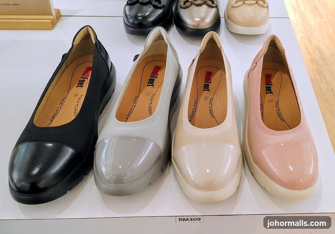 Assorted Women's Flats