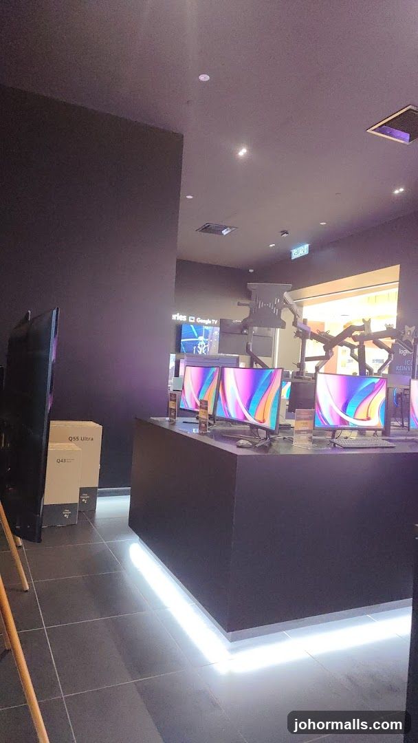 Electronics Store Display