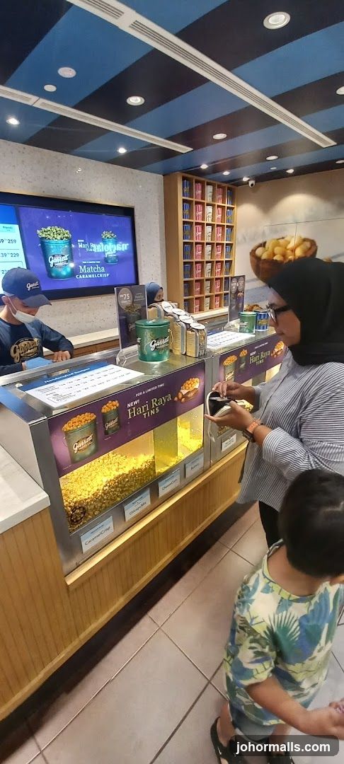 Popcorn Shop Counter