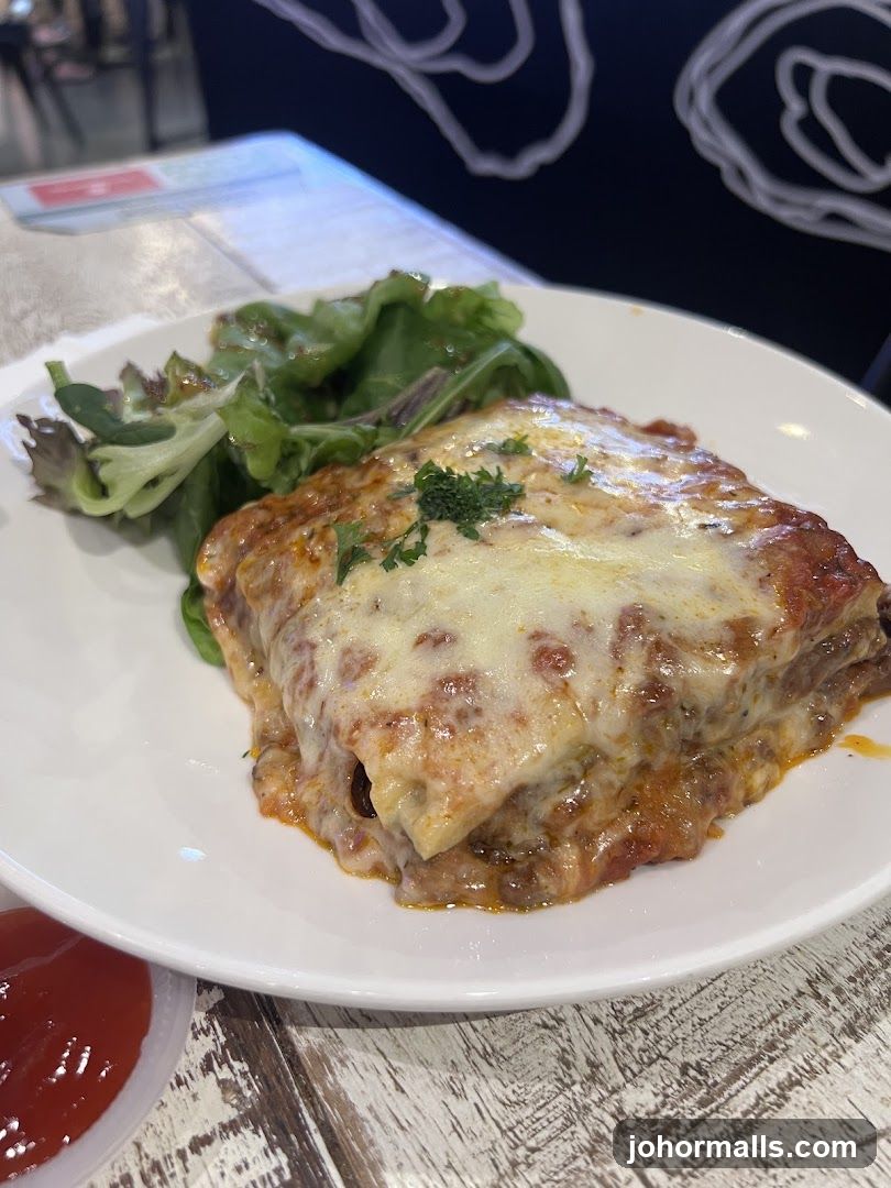 Lasagna with Side Salad