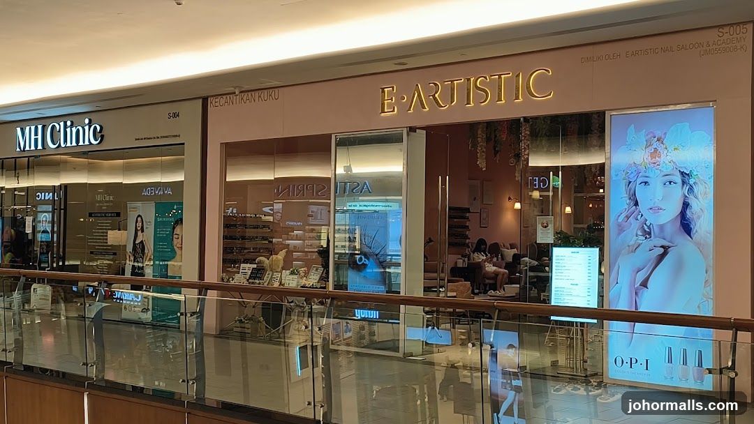 E ARTISTIC NAIL SALOON