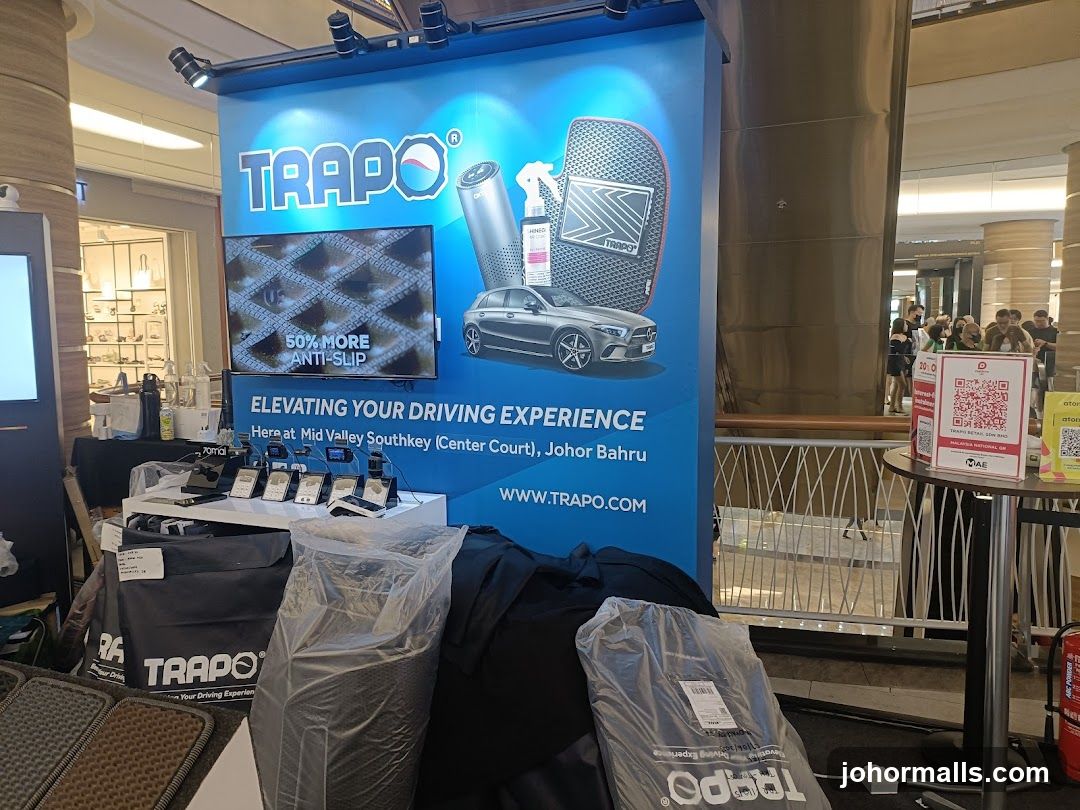TRAPO Car Mat Display