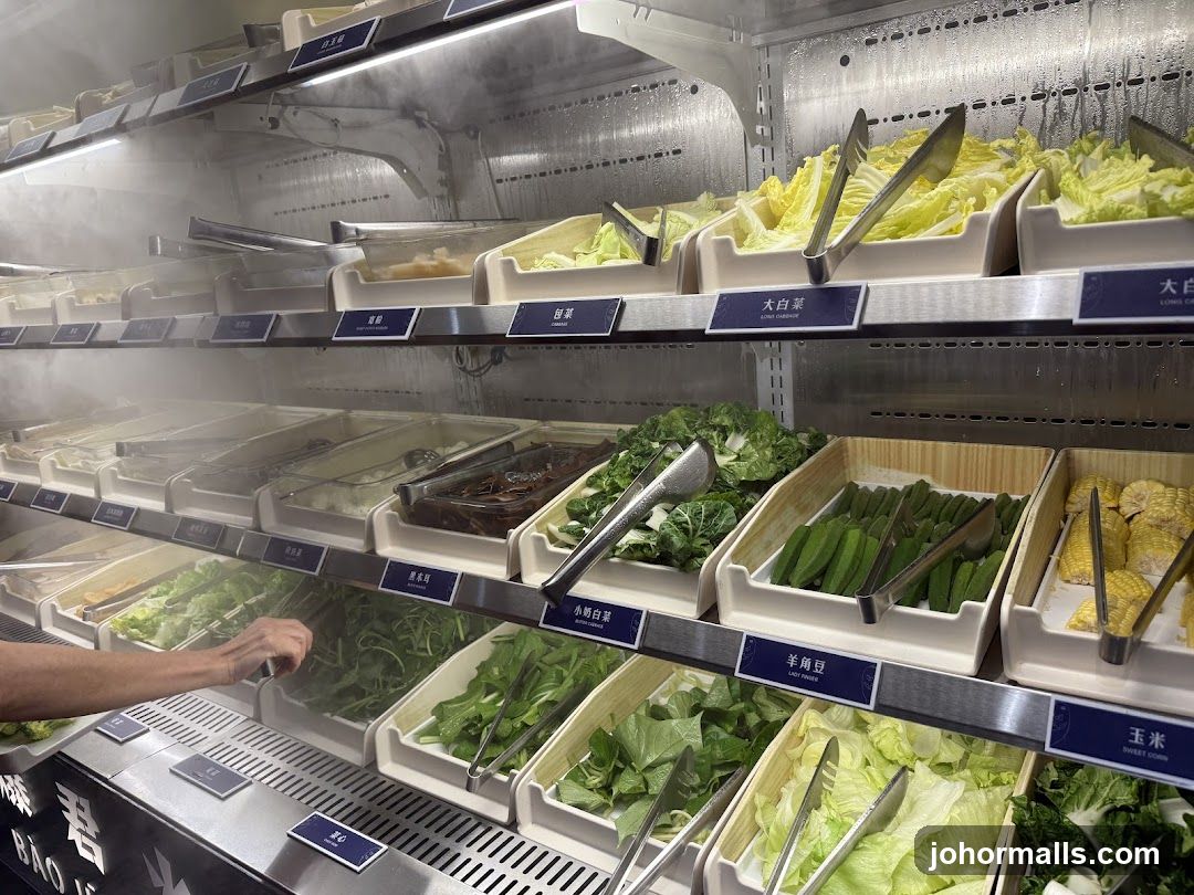 Self-Serve Vegetable Display