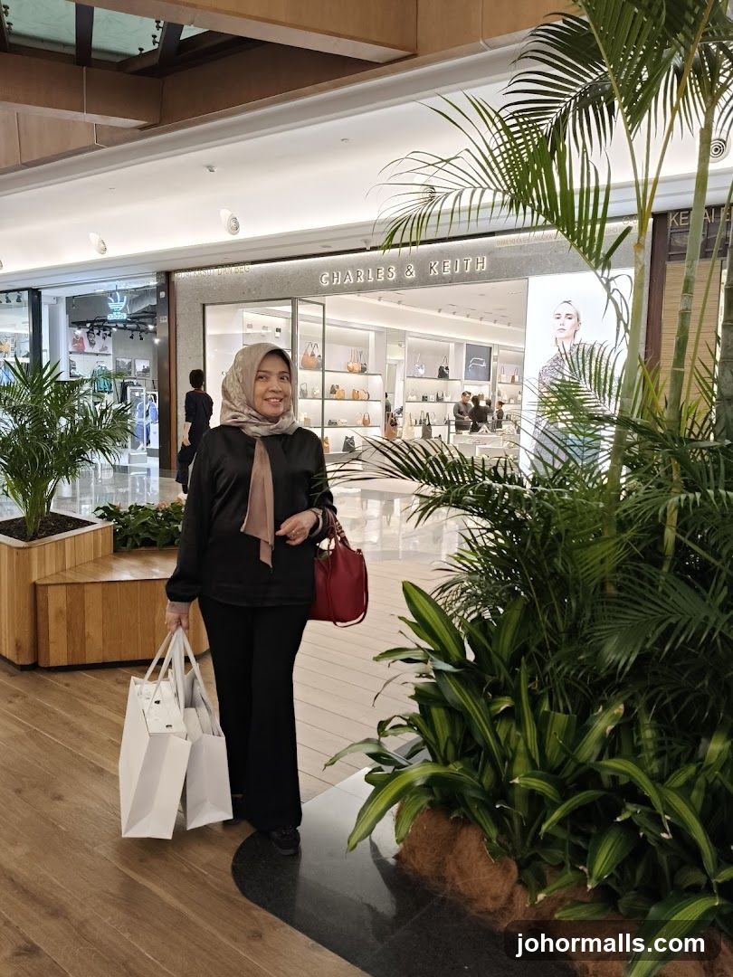 CHARLES & KEITH - The Mall, Mid Valley Southkey