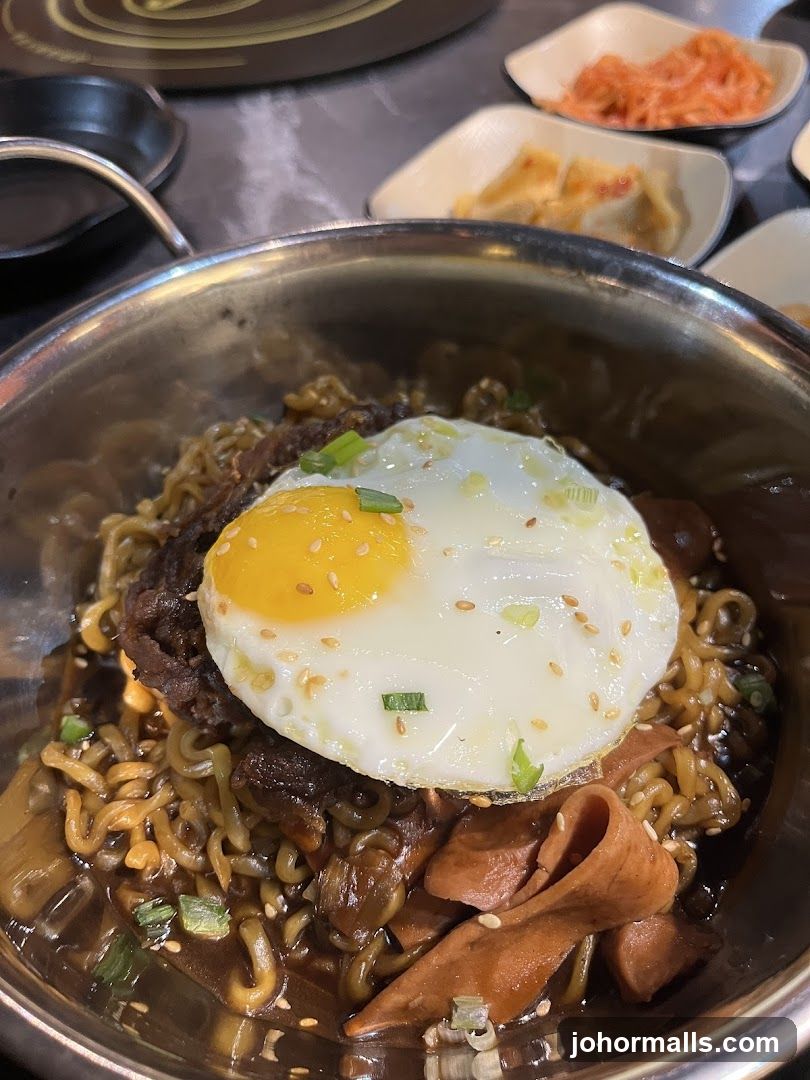 Jajangmyeon with Fried Egg