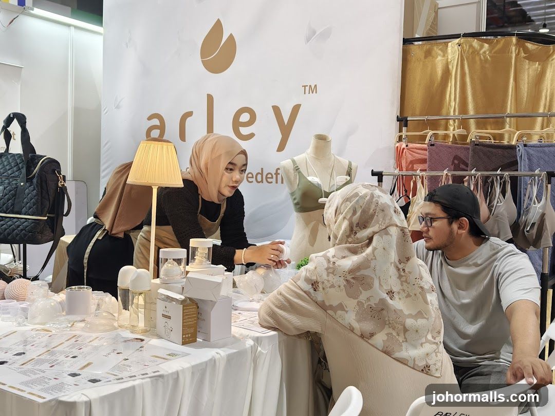 Arley Booth at Trade Show