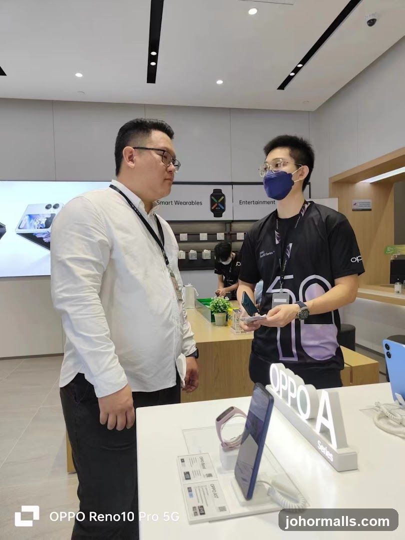 OPPO Store Interior