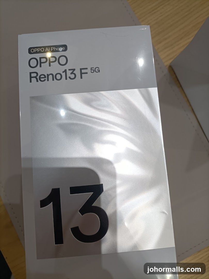 OPPO Reno13 F 5G Box