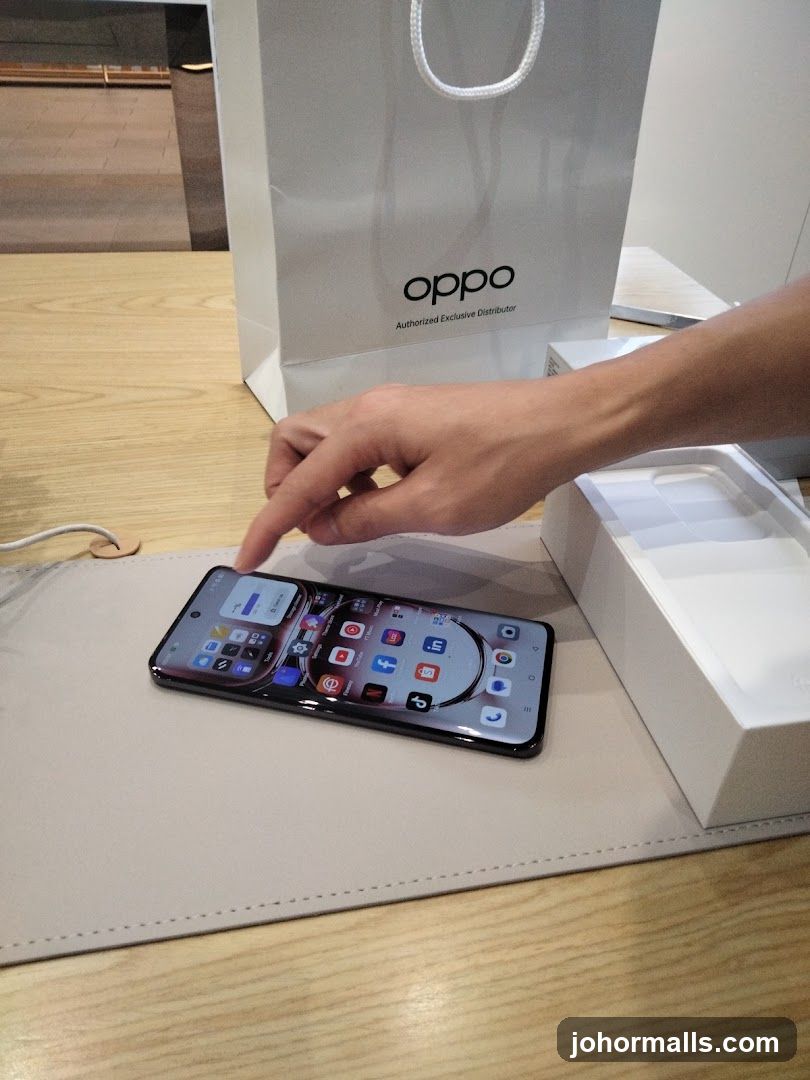 OPPO Store Interior