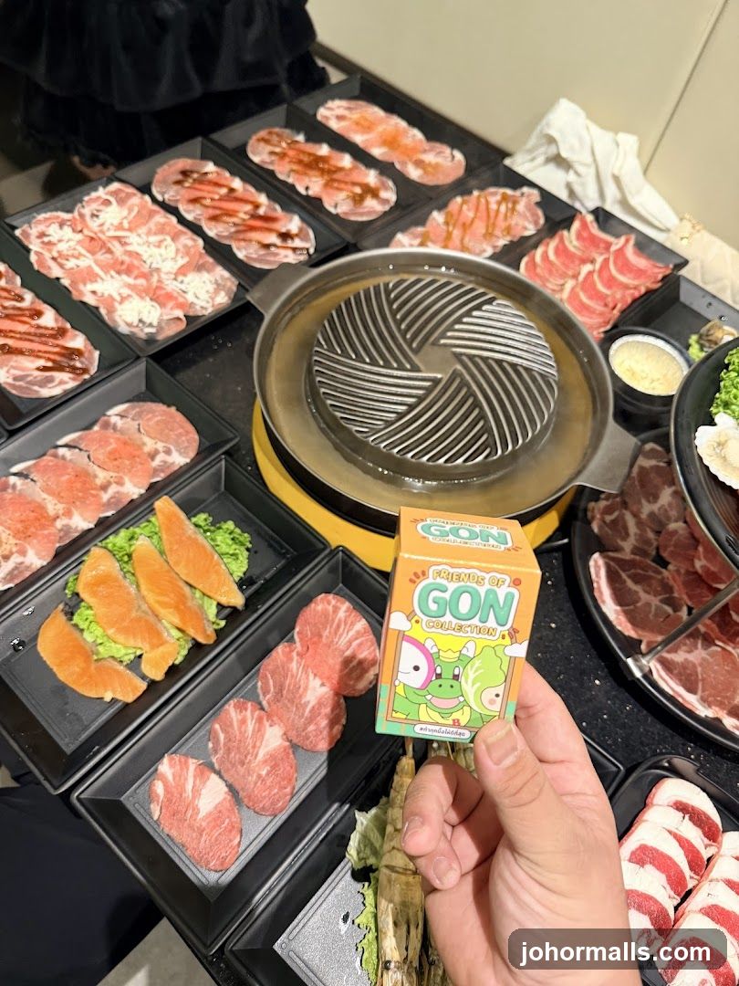 Grilled meat dining scene