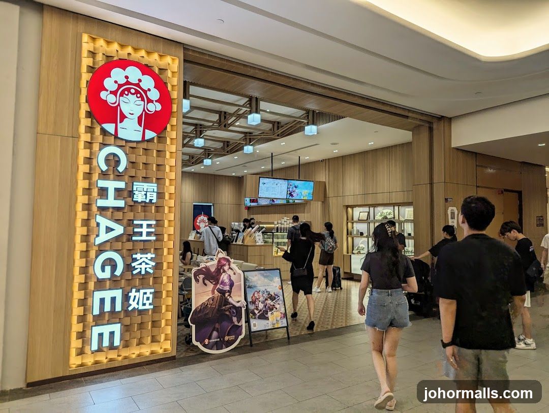 CHAGEE storefront interior view