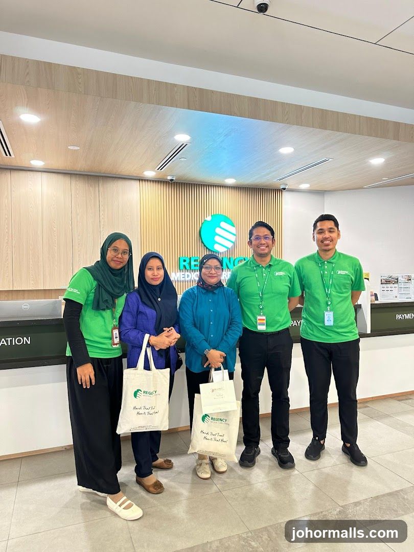 Group photo at Regency Medical Center