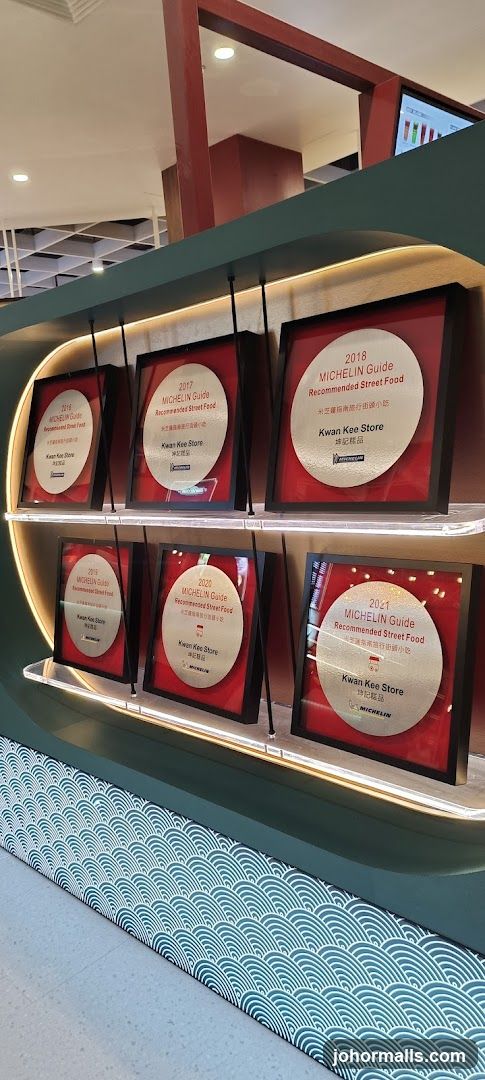 Michelin Guide Awards Display