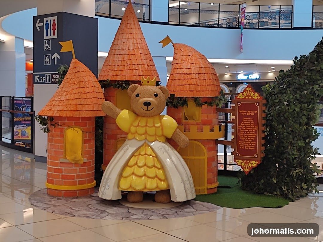 Bear Castle Display in Mall