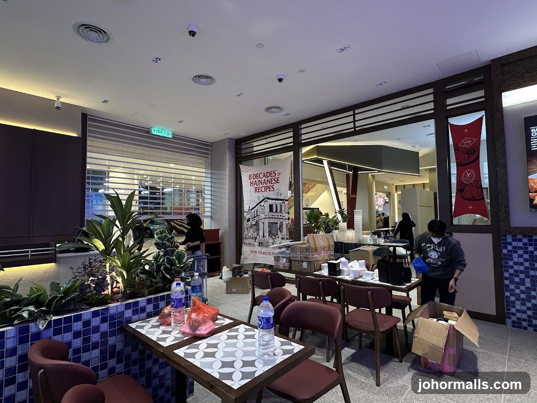 Interior of a restaurant or food court