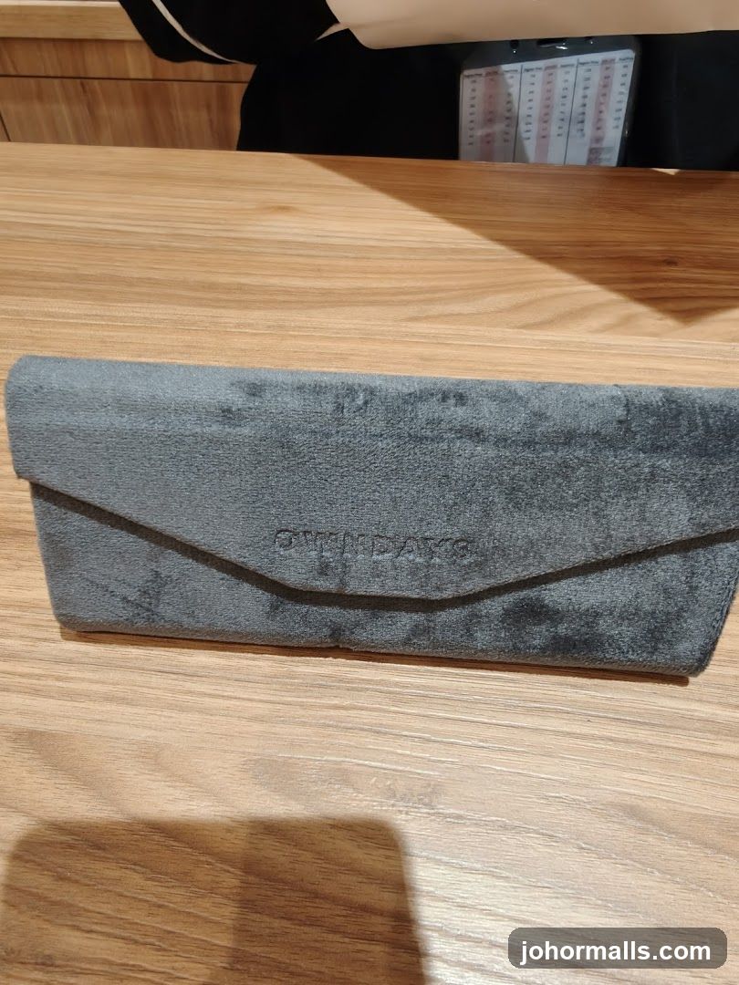 Eyeglass Case