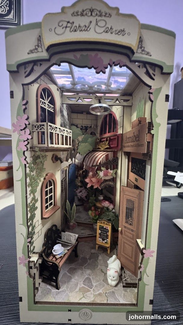 Miniature Floral Shop Diorama