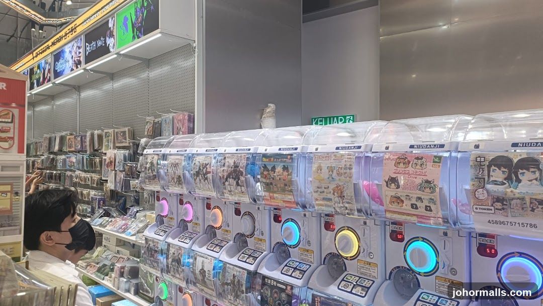 Gachapon Machines and Merchandise Display