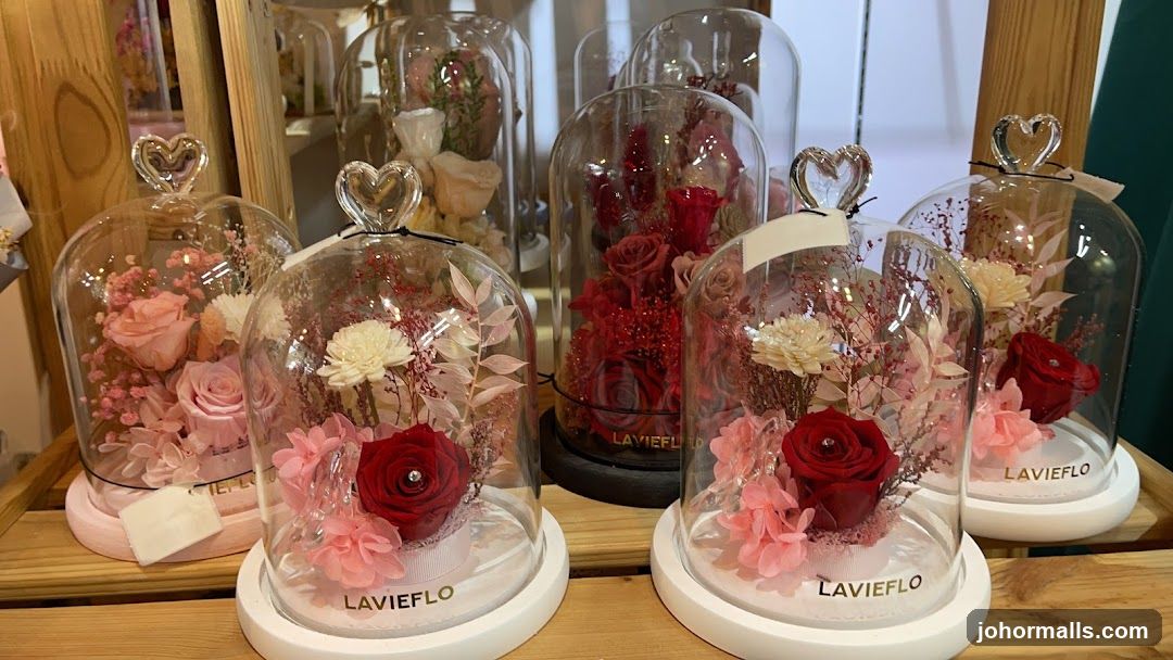 Preserved Flower Arrangements