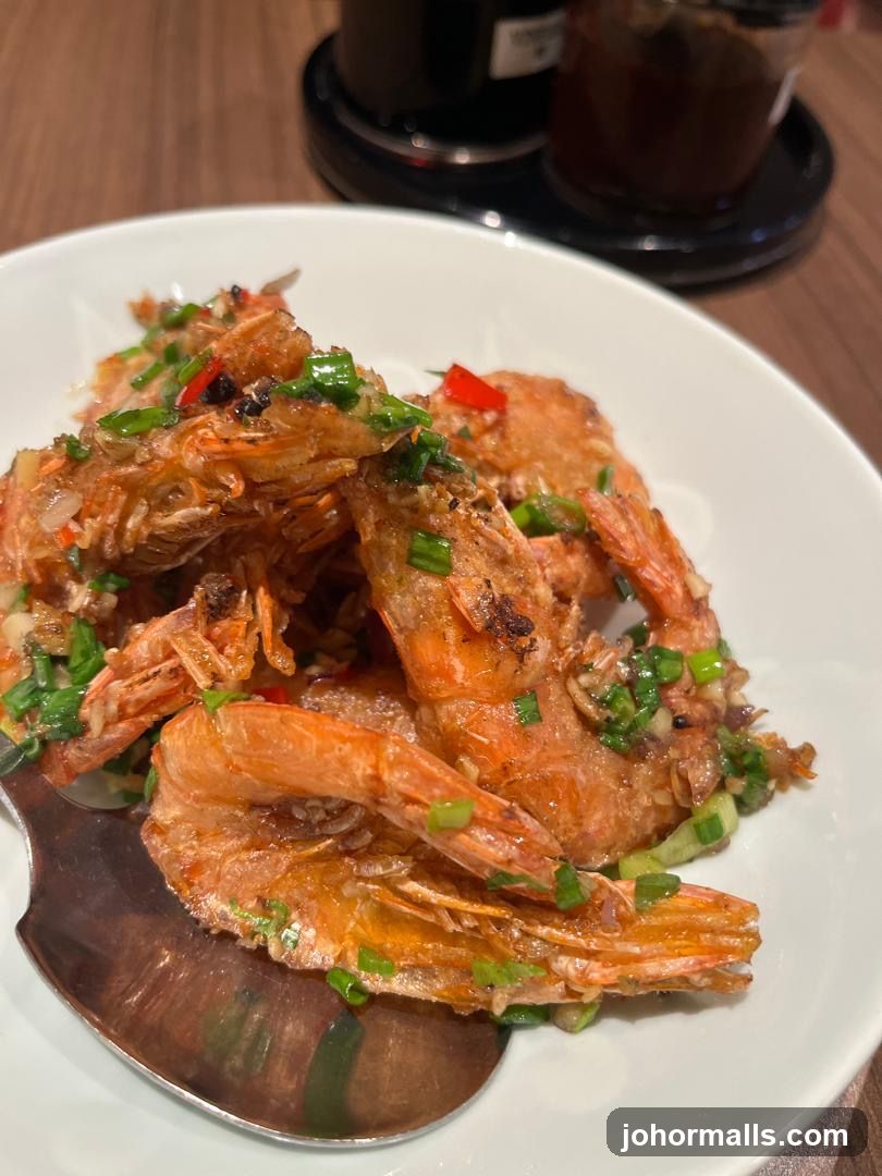 Fried Shrimp with Scallions and Chili