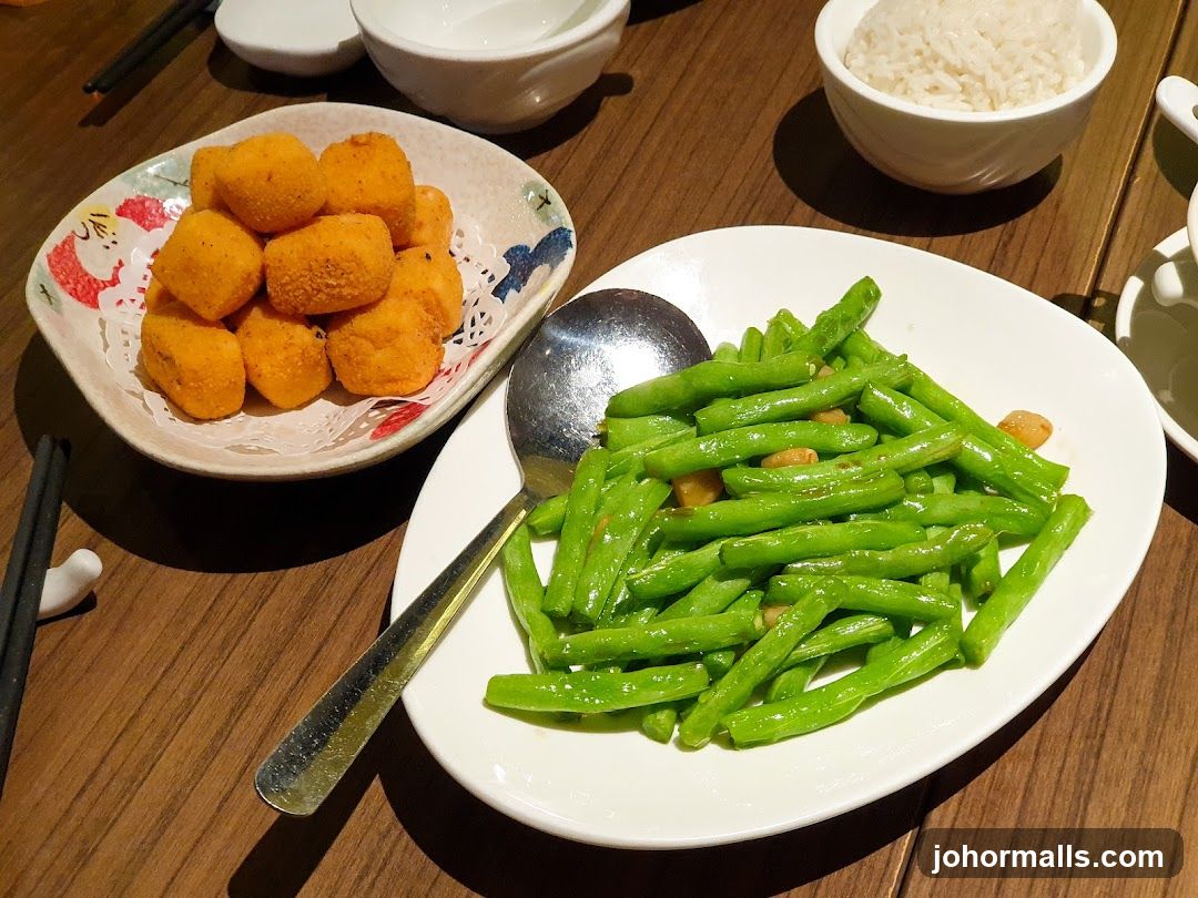 Fried Tofu and Green Beans