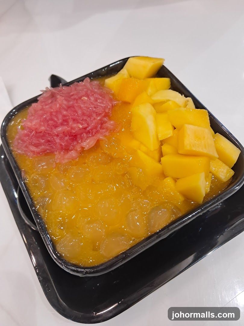 Mango and Pomelo Dessert