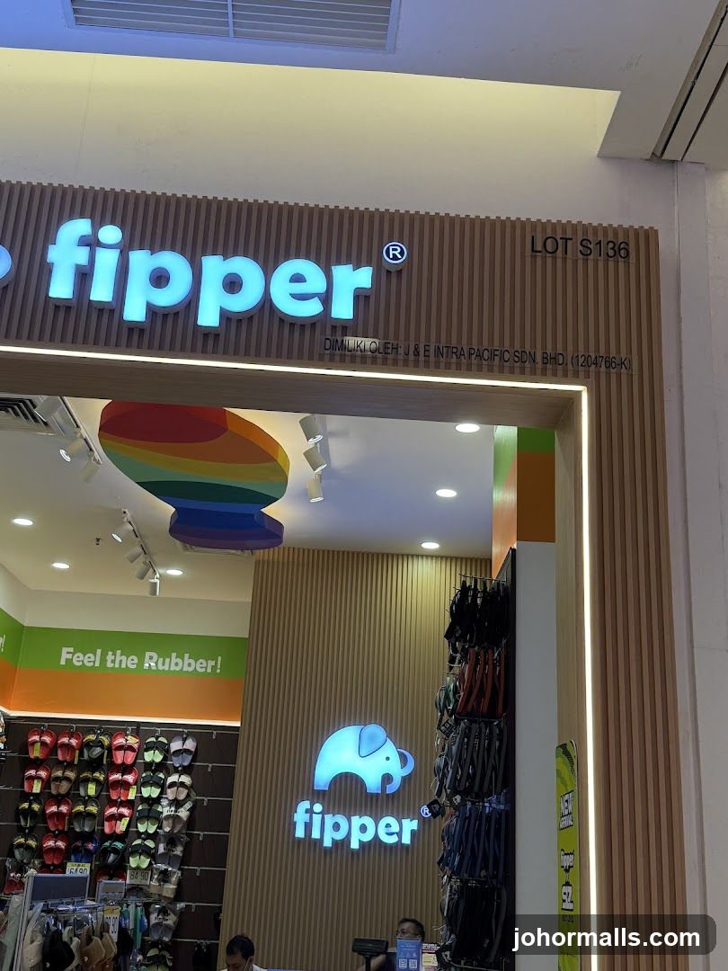 Fipper store in Aeon Tebrau